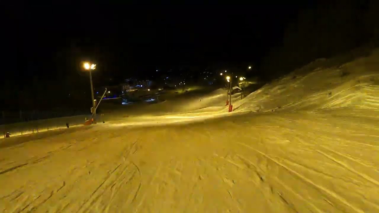 Hemsedal - Slope 8, Såhaugsløypa, black. Night.