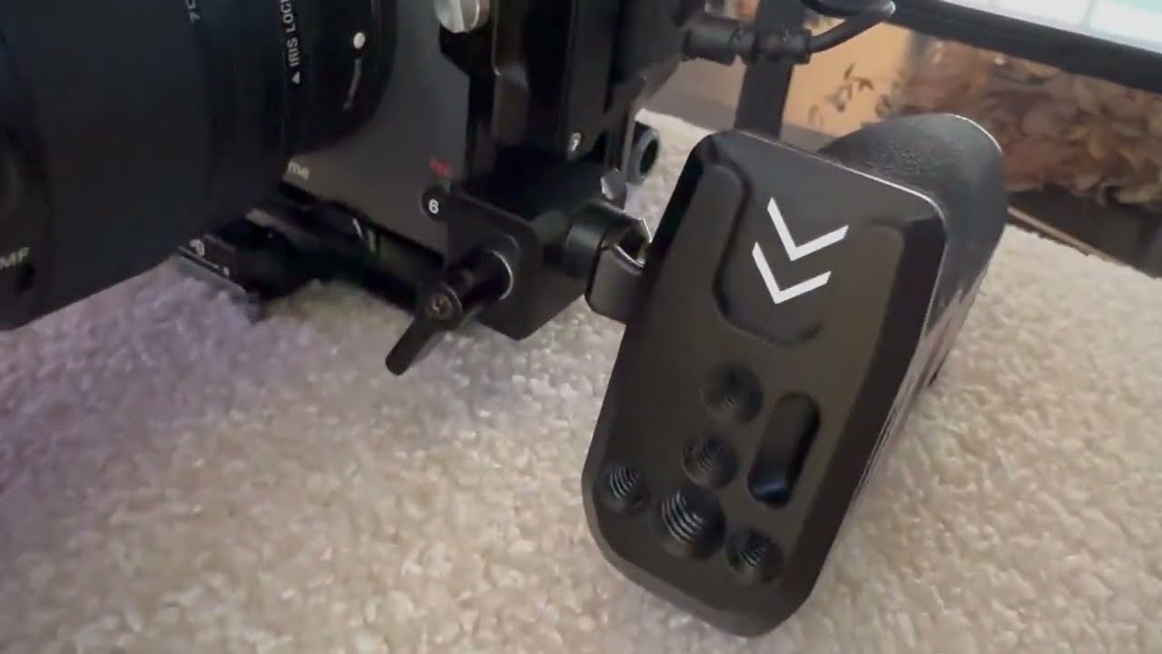 SmallRig Push Button Rotating NATO Handle, Quick Release Handgrip Review