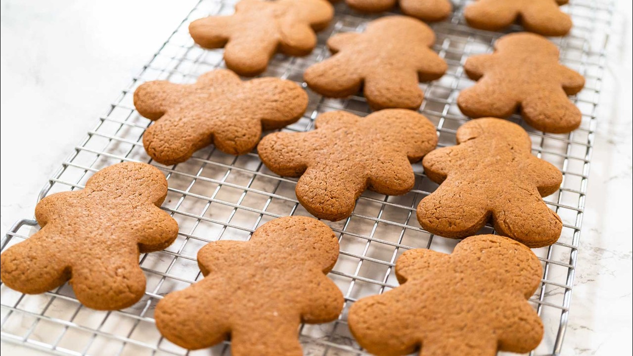 You Won’t Believe How Good These Spiced Gingerbread Cookies Are!