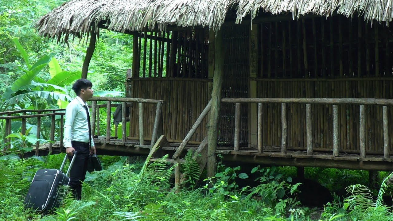 CEO Leaves City for the Woods to Restore Abandoned Old House | Unbelievable Transformation!