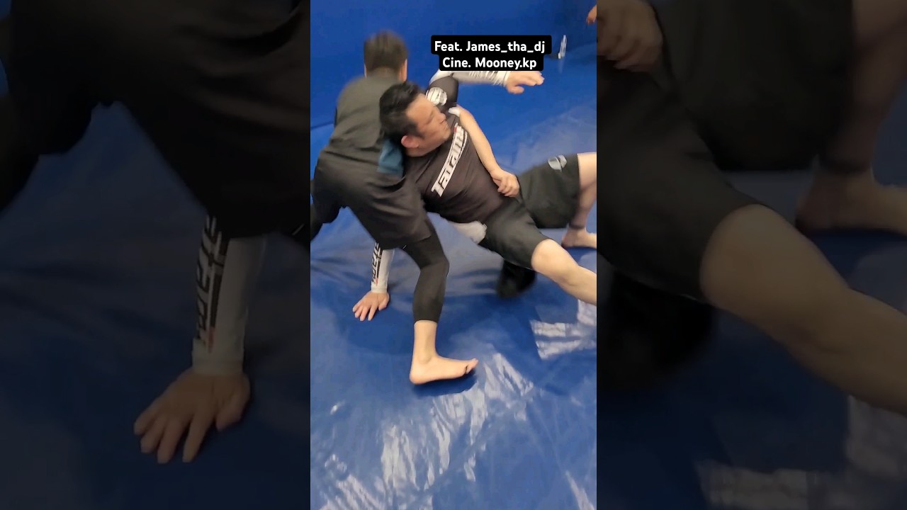 Sit out to top position from turtle #wrestling #bjj #jiujitsu