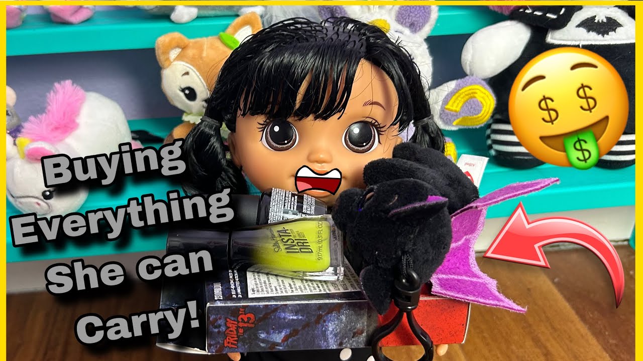 BABY ALIVE Wednesday Addams buying everything she can carry Challenge! 🤑