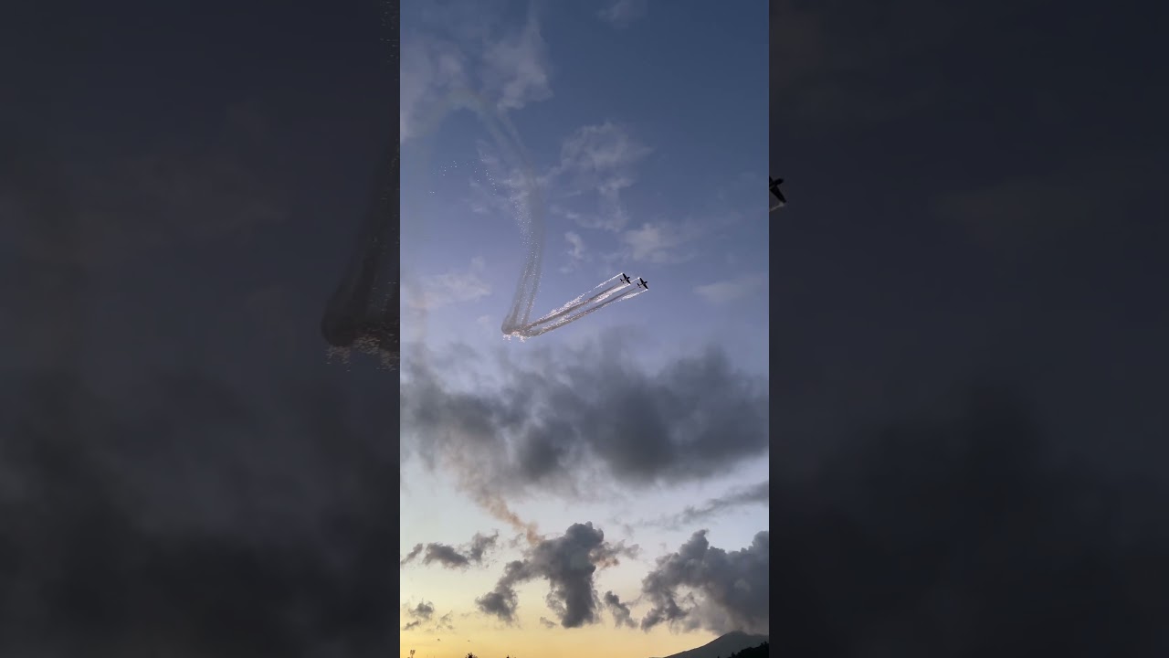 Aerobatics | Pyro on Plane&rsquo;s Wingtip | #travel #bicol #aerobatics