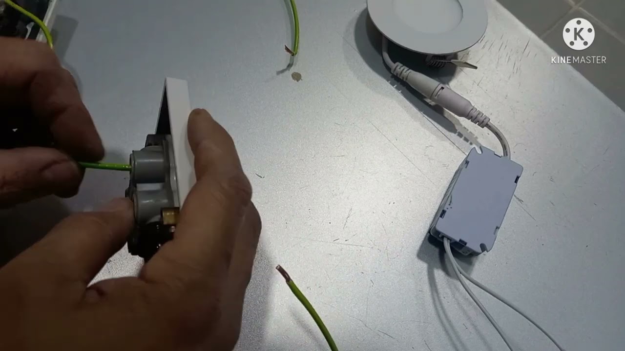 how to wiring 3 way switch with bulb