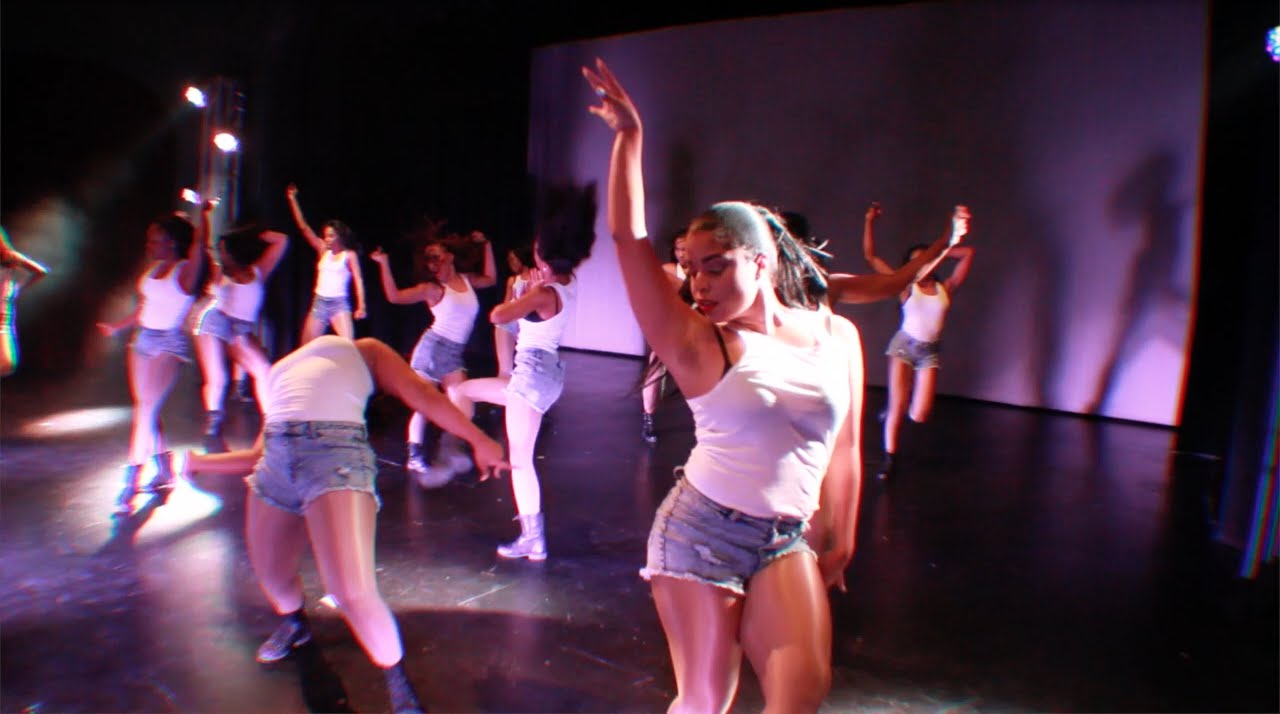 The Diamond Dancers Live Experience