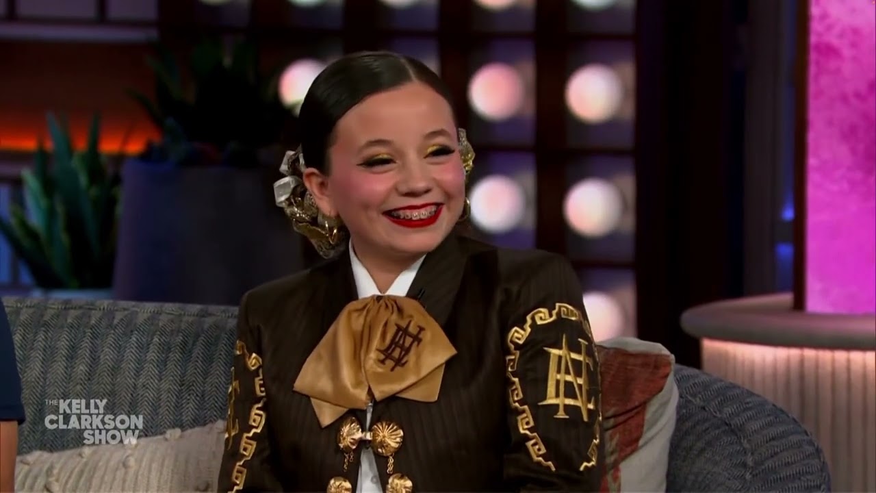 Edinburg North Mariachi Director Abel Acuna Featured On the Kelly Clarkson Show!