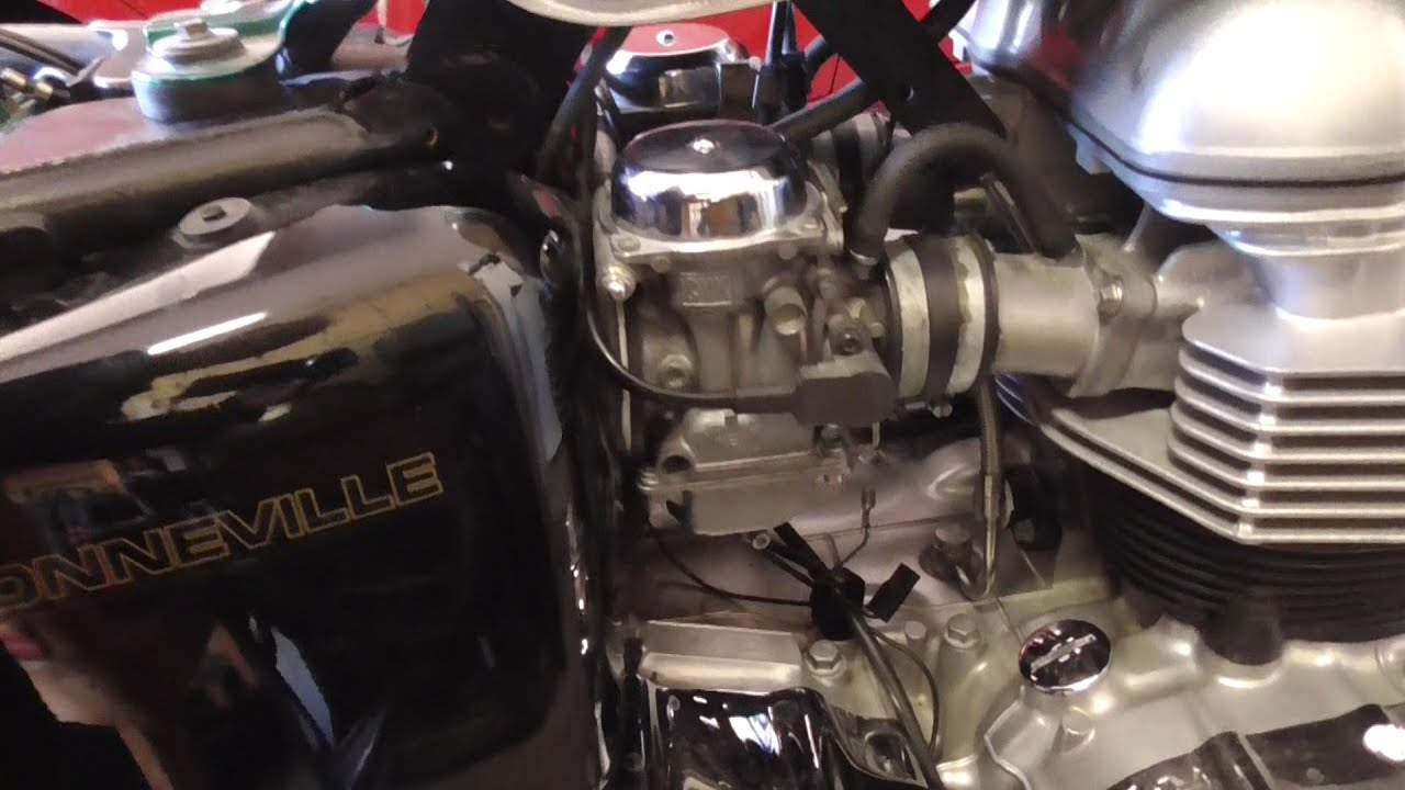 2001 Triumph Bonneville Fuel Leak