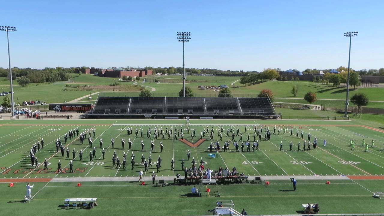 Des Moines Roosevelt Marching Band at Valleyfest 2016