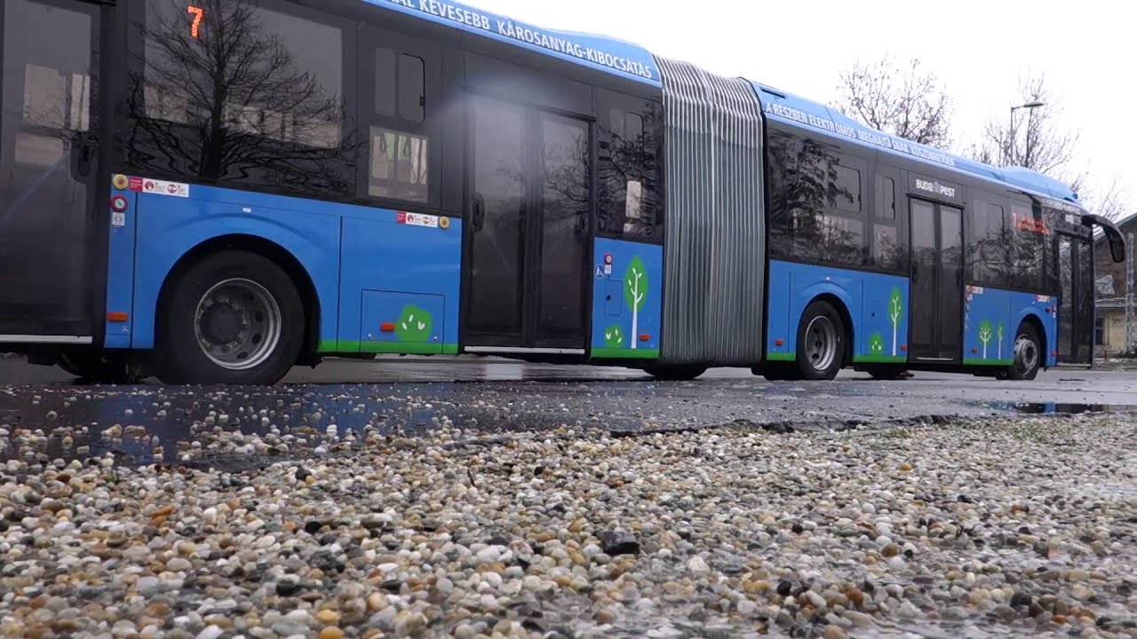 Egy nap a városban: kipróbáltuk Budapest legújabb hibridbuszát