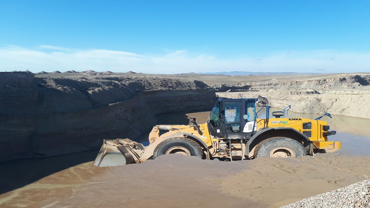 KAWASAKİ 80 Z6 İç Tanıtımı ve Kamyon Yükleme - Introducing Kawasaki Loader