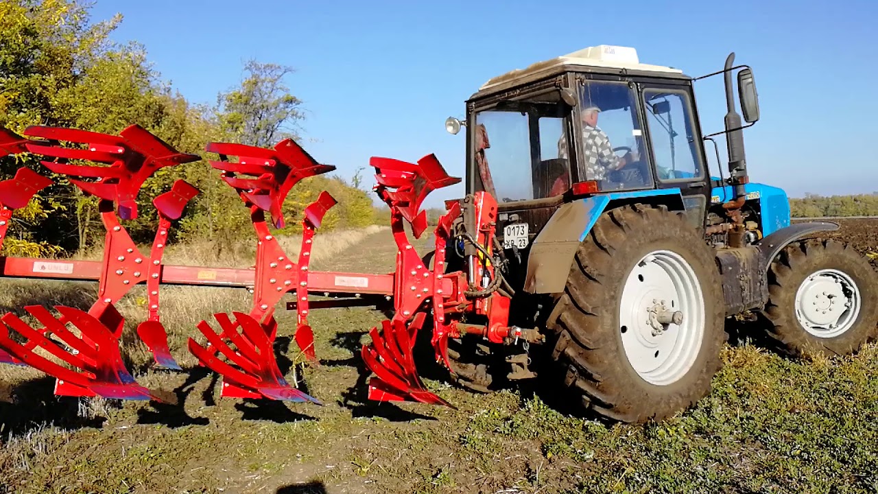 Турецкий оборотный плуг Унлу и мтз 1221