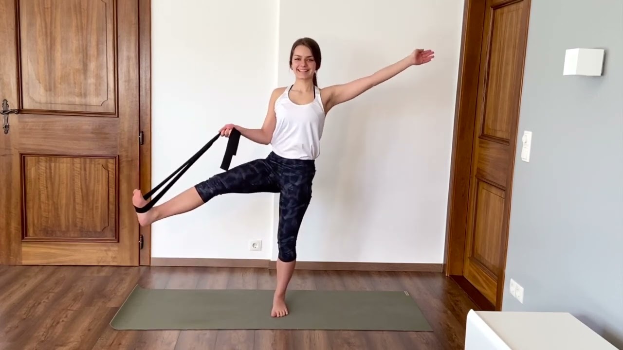 Stetching mit dem Yogagurt   Bleib Flexible  Fit