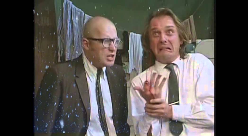 Youtube Poop - Bottom 