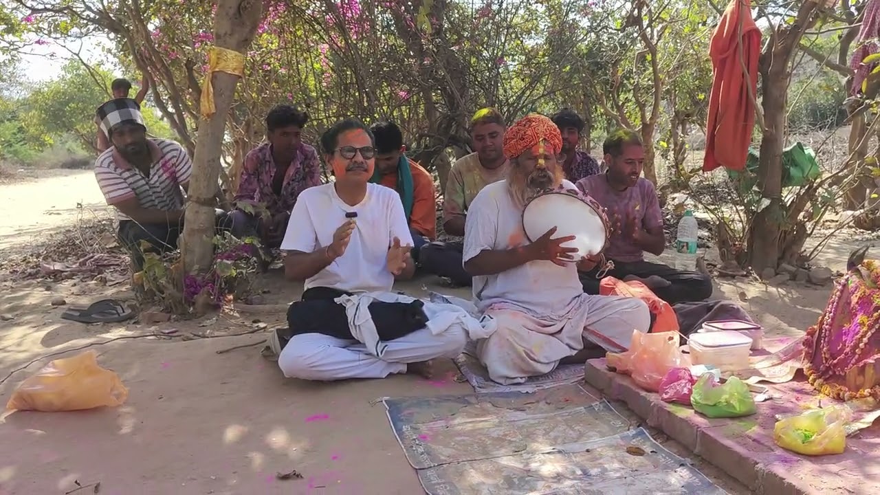 Radha Krishna Holi khelte hue bhajan phaagan Mahina