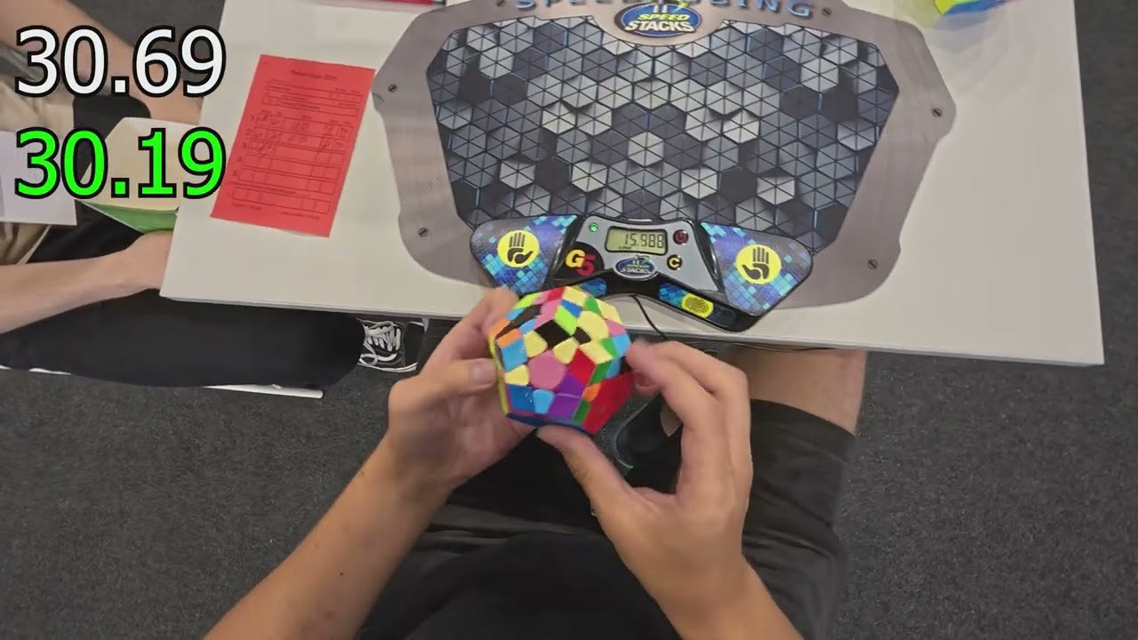 31.88 megaminx average (nr pace)