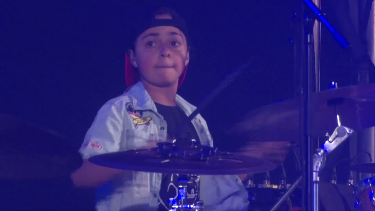 Meu solo de bateria na FNA 19 (Santarém-PT) Com André Antunes e David Antunes