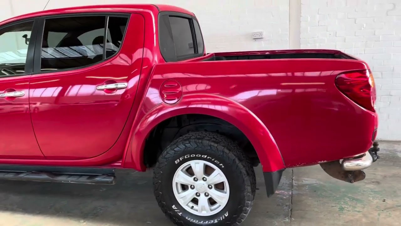 2011 Mitsubishi L200 2.5 DI-D Trojan 4WD Euro 4 4dr Red