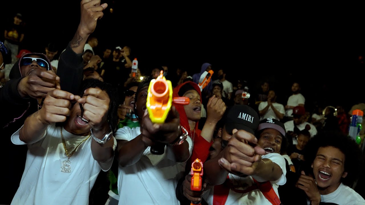 Lago 2.0 - Waddup (DIR. BENNY MAX)
