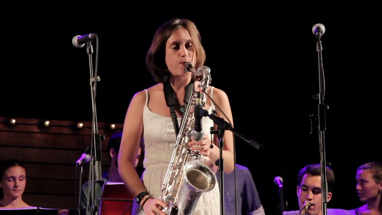 2018 “Doralice” Èlia Bastida with Sant Andreu Jazz Band feat. John Allred