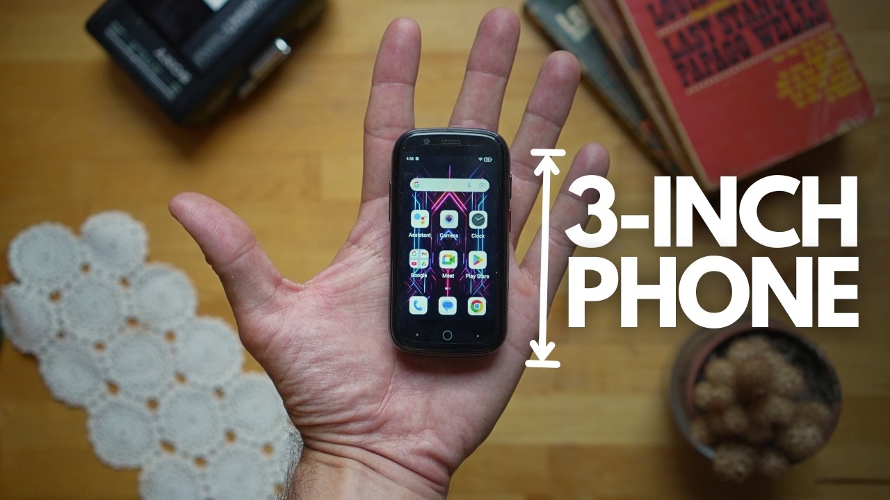 Testing the World's Smallest Smartphone | Unihertz Jelly Star