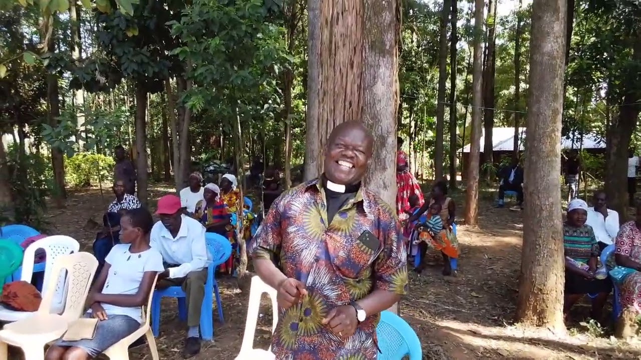 Wakuu weka tanji ya mama pamphias okiru seritanye kanisa ni believers mission bungoma town 
