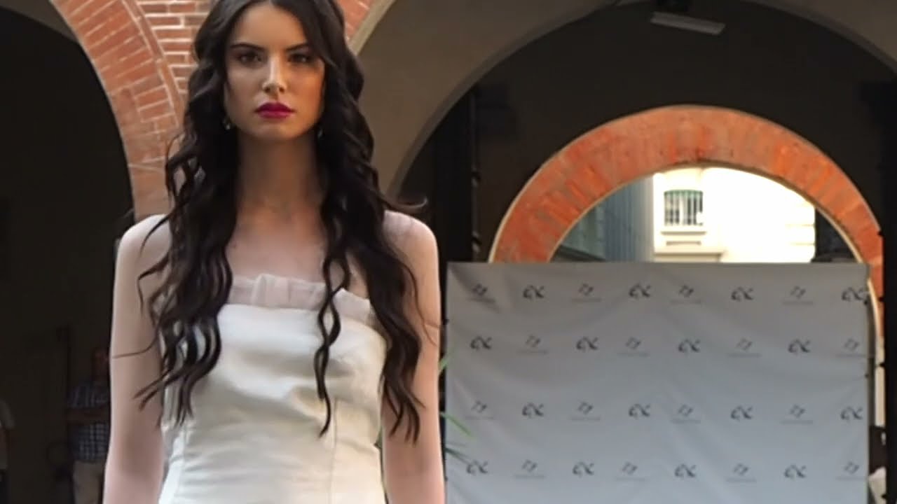 CAVIONI  MILANO, DEFILE' AL BROLETTO  DI NOVARA VIDEO GIUSEPPE PETRONE