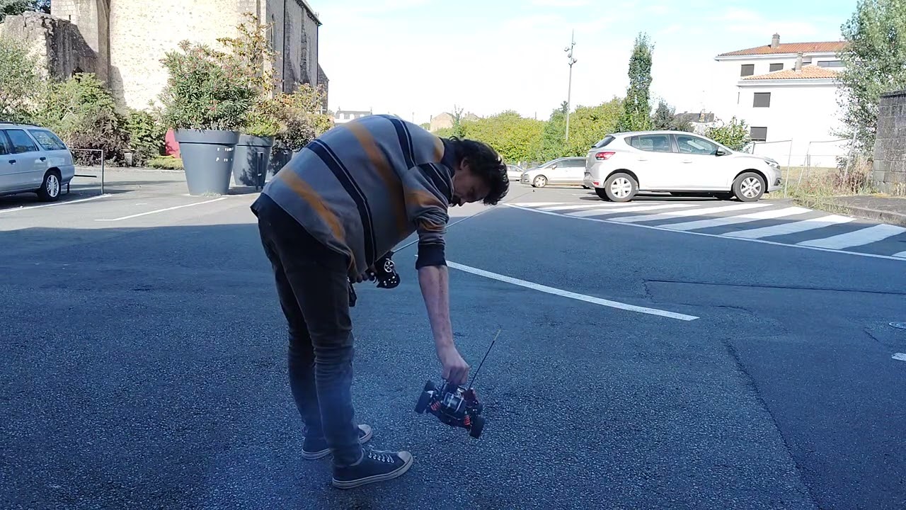 voiture thermique kyosho