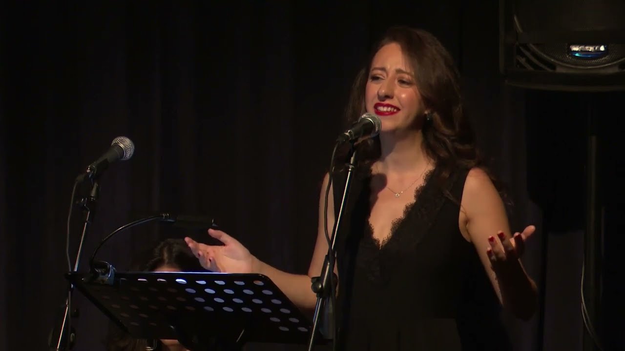 Bir Yaz Gecesi Çamlıca Mehtâbına Geldin - Gizem Nur Copçuoğlu