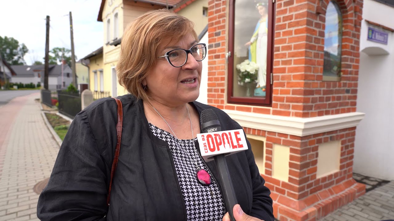 Kapliczka w Czarnowąsach po renowacji