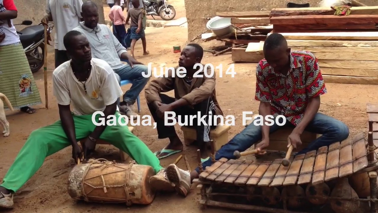 Koundour (Lèr) - Balafon Music from Lobi Country / Burkina Faso