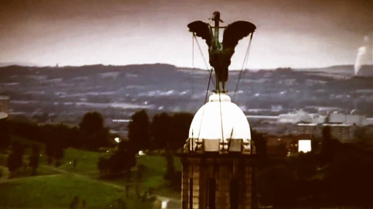 It's Worth The Fight - Liverpool FC by ElAlonso