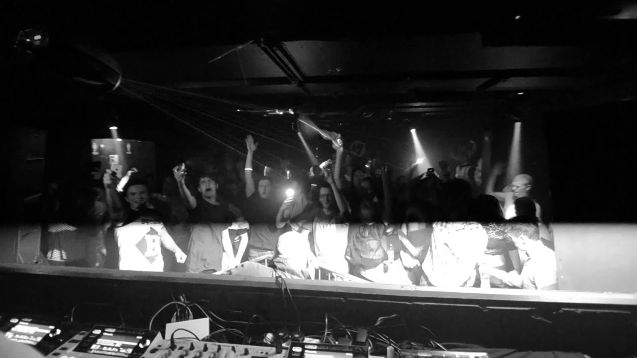 Reece Low @ 69 Below (Glasgow, Scotland) 25.10.14