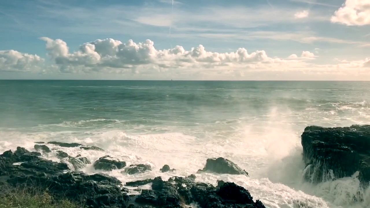 Boca do Inferno - Ondas enormes em Cascais