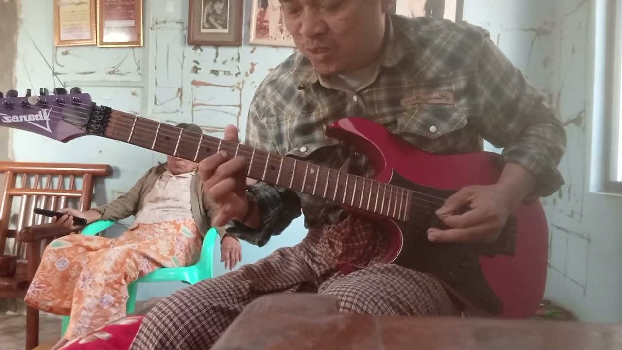 အမဲ့လိုက်အက solo လေးဖြူ