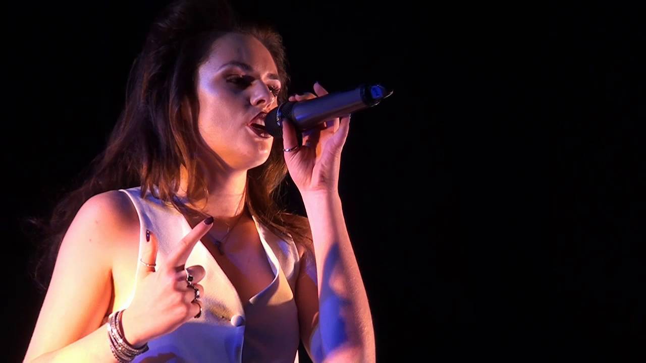 SAM SMITH - WRITING'S ON THE WALL performed by SAMANTHA LAVERY at Dewsbury Area Final