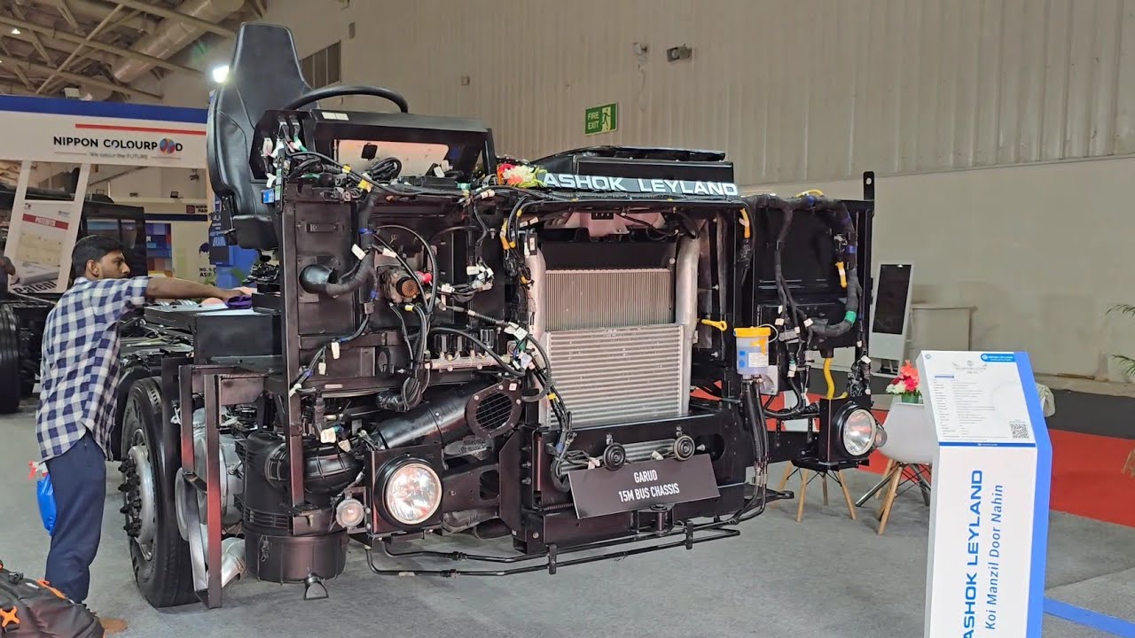 Ashok Leyland GARUD | 15 Meter Multi Axle Bus Chassis | Price Mileage Specifications Hindi Review !!