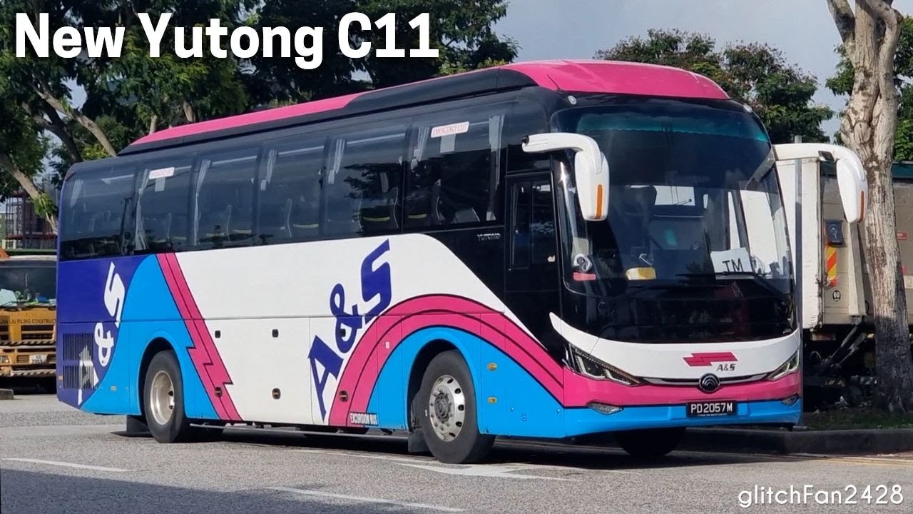 Flooring It on Test Run! New Yutong C11 ZF, PD2057M [A&S Transit]