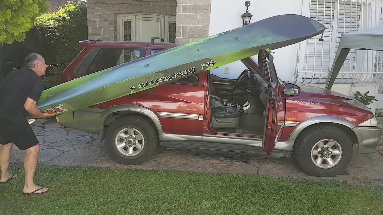 Subir Kayak solo al auto