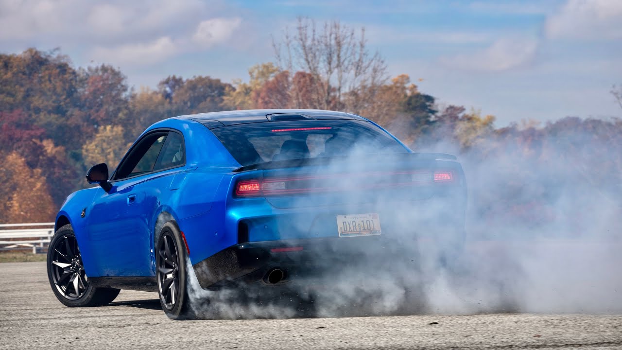 Shredding Tires in the 2026 Dodge Charger Scat Pack (Six Pack)