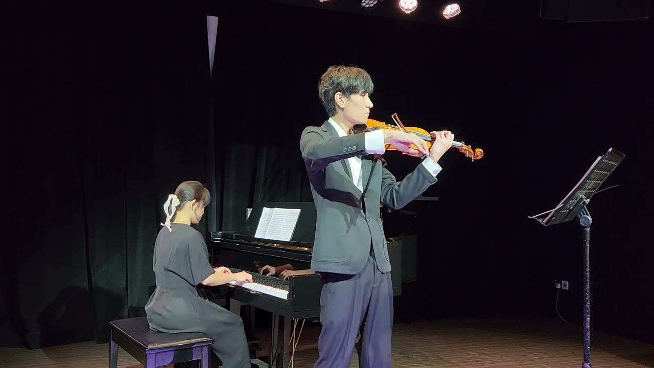 24 Teacher Ryan performs OMORI Final Duet Violin