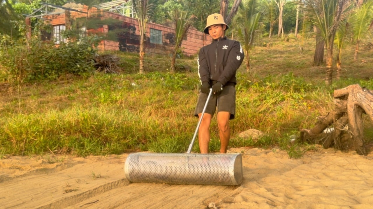 I Cleaned a Beach for 5 Days… and Found GOLD!