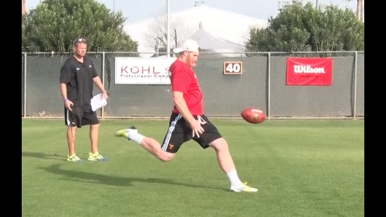 Specialists Pro Combine | Punt Competition | Kohl's Kicking Camps