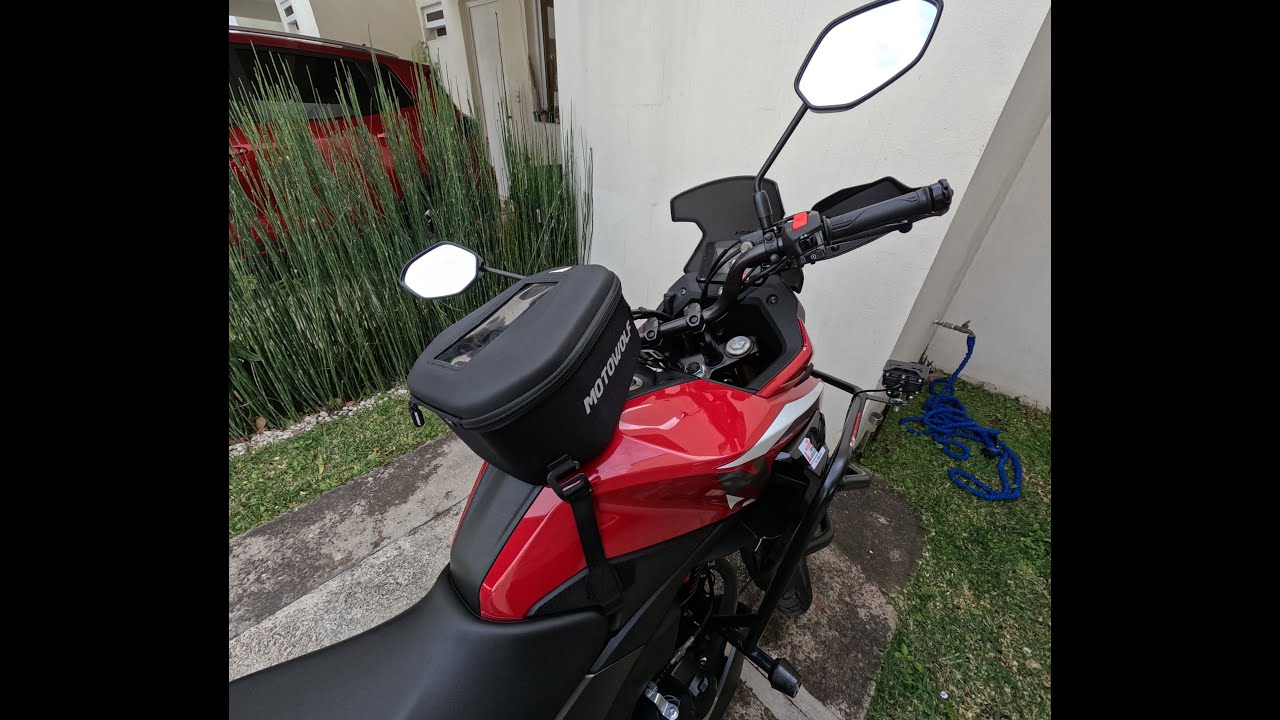 Motowolf tank bag en mi Honda NX190 | Instalación + primeras impresiones