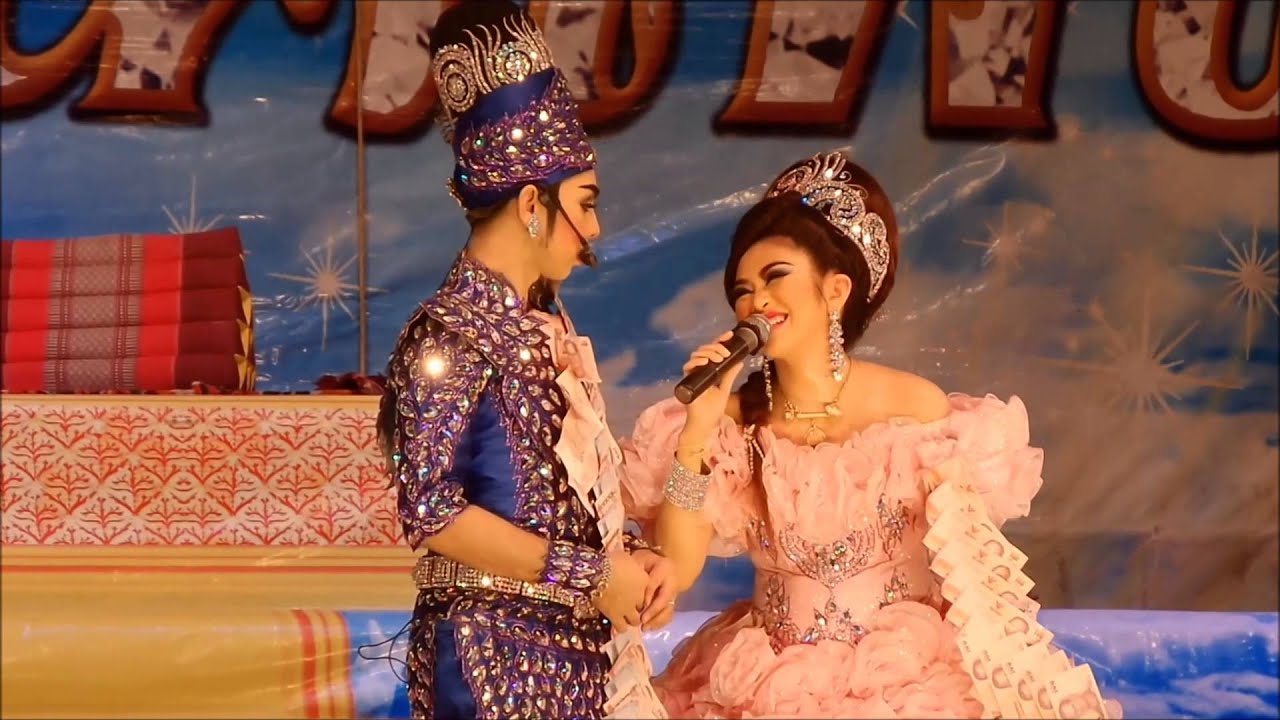 บิ๊ก เฮ็น ครีม เบลล์ ไม่มีเวลาทำนะ (น่ารักน่าหยิกดีจริงๆ ส่วนติ่งฟินยาวไป ^ ^)