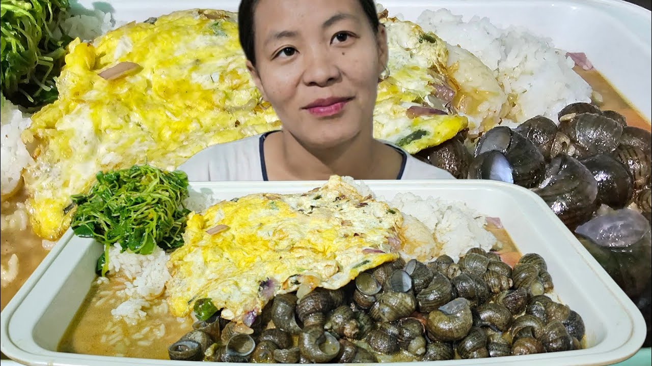 Spicy Snail Curry | Fry Eggs | Boil Leaves | Naga Mukbang 