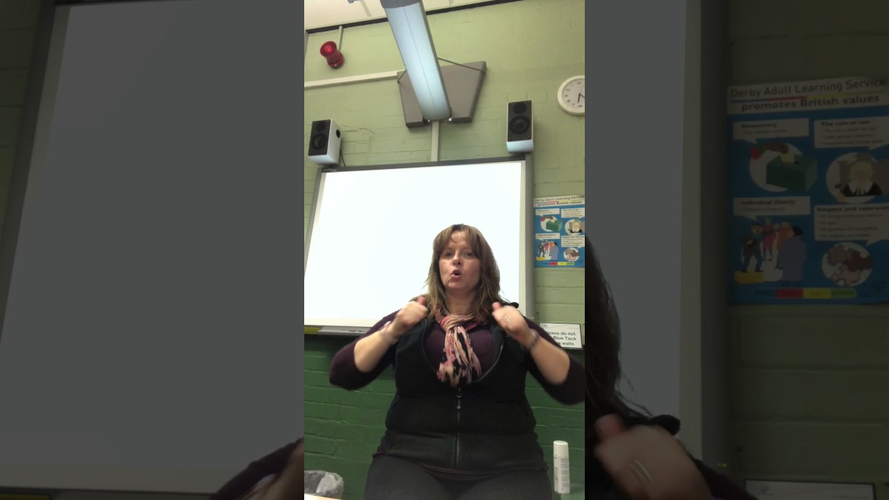BSL vocabulary: clothes part 1