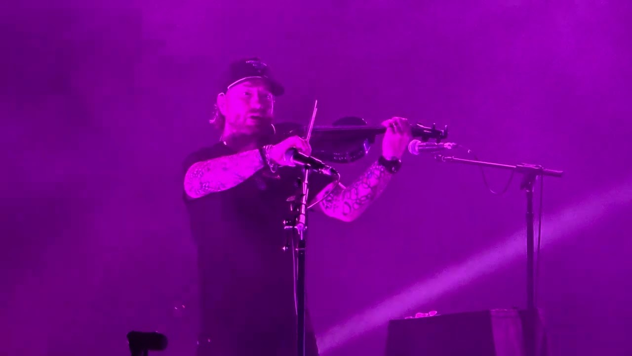 Blue October  - Hate Me