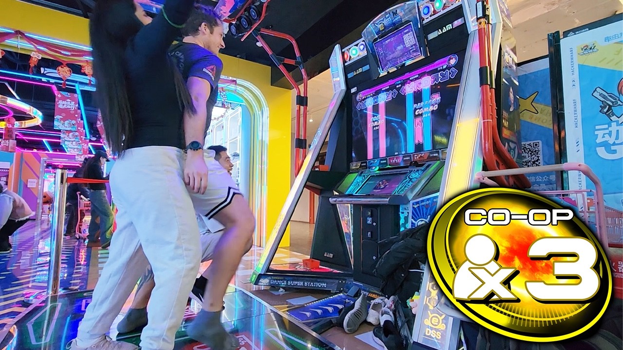 Bad Apple!! CO-OP x3 on China's Dance Machine: e舞成名 坏苹果!! 🇨🇳