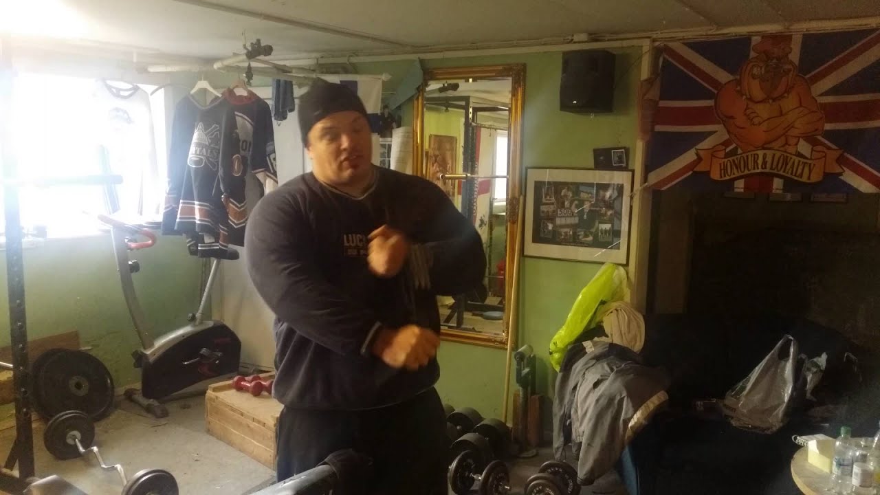 Freddi speaks bad english and benches 4x240