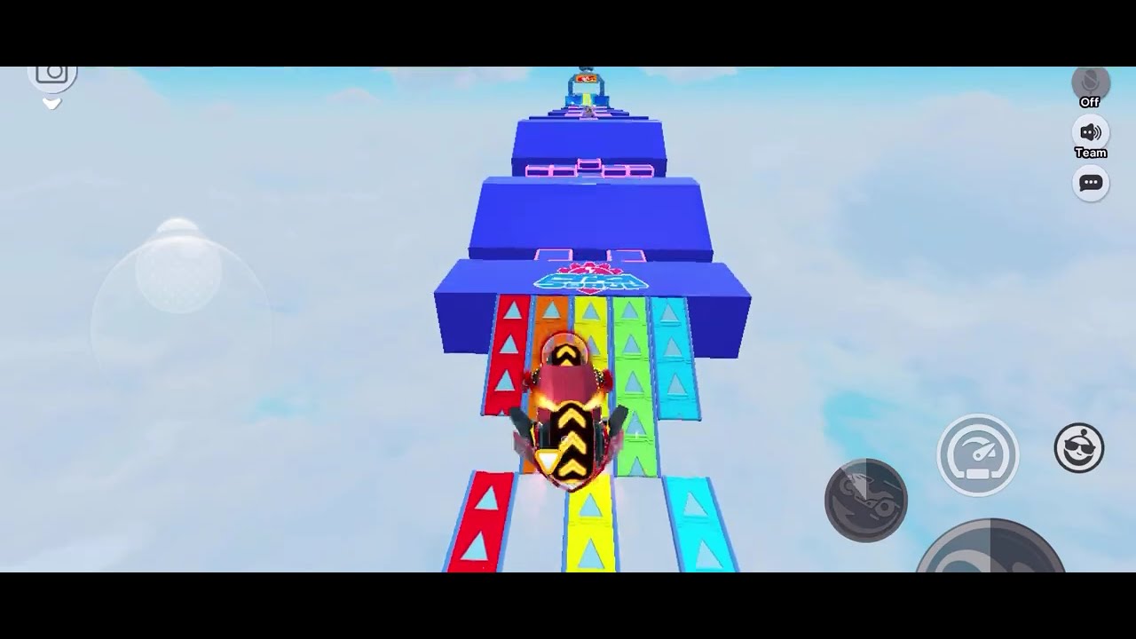 Every time you jump, this map gets SMALLER!
